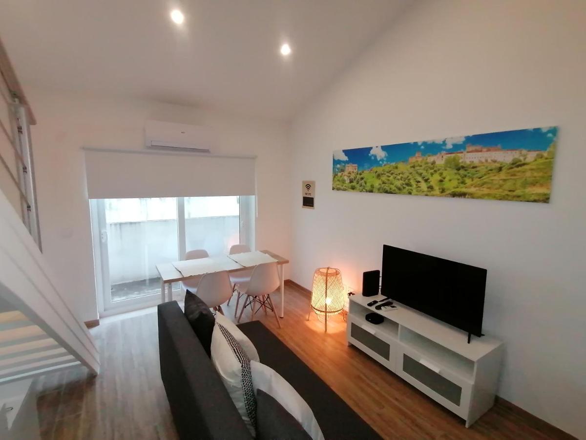 Tomarhousing - Old Town Appartement Buitenkant foto